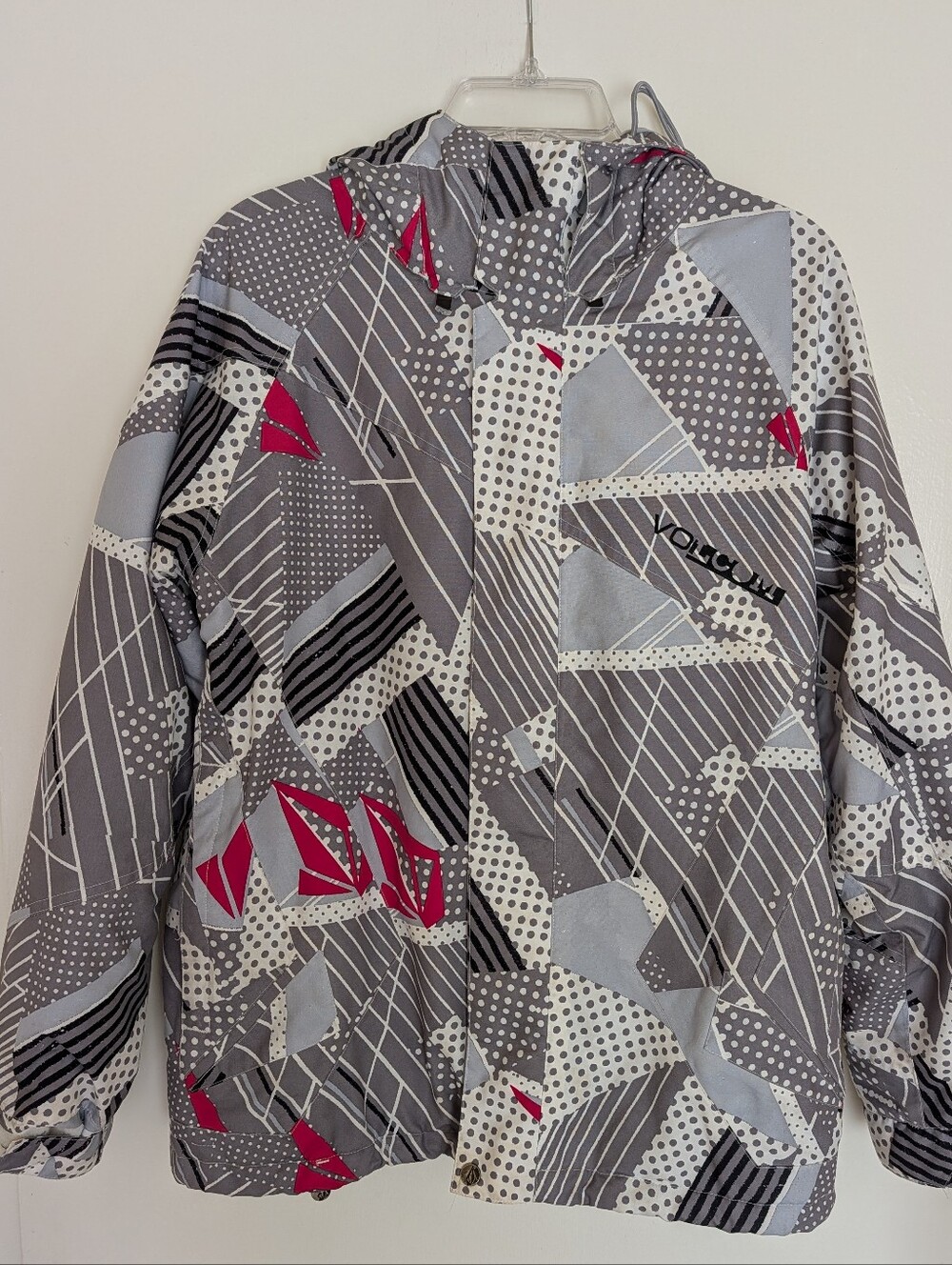 Volcom Women's Geometric Gray & Pink Hooded Ski Snowboard Jacket M